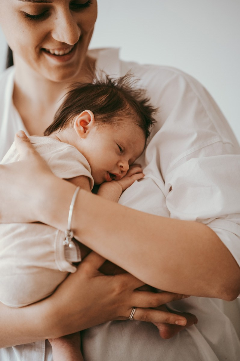 Dunjino prvo fotografisanje. Deciji i porodicni fotograf u Beogradu Oksana Skendzic