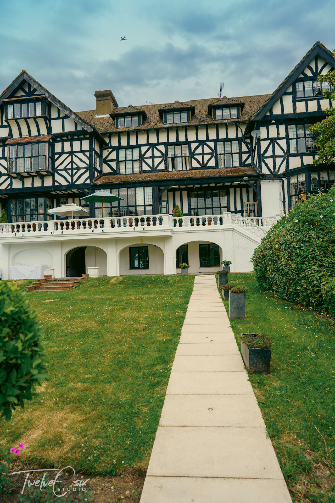 Weddings/Engagements