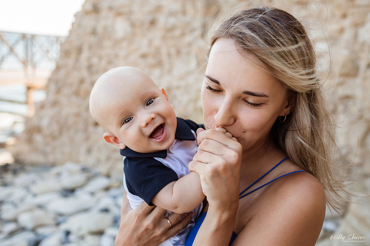 FAMILY STORIES. Lolly Shine. Contemporary digital artist