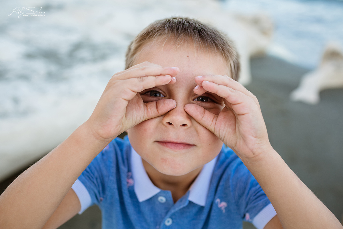 FAMILY STORIES. Lolly Shine. Contemporary digital artist