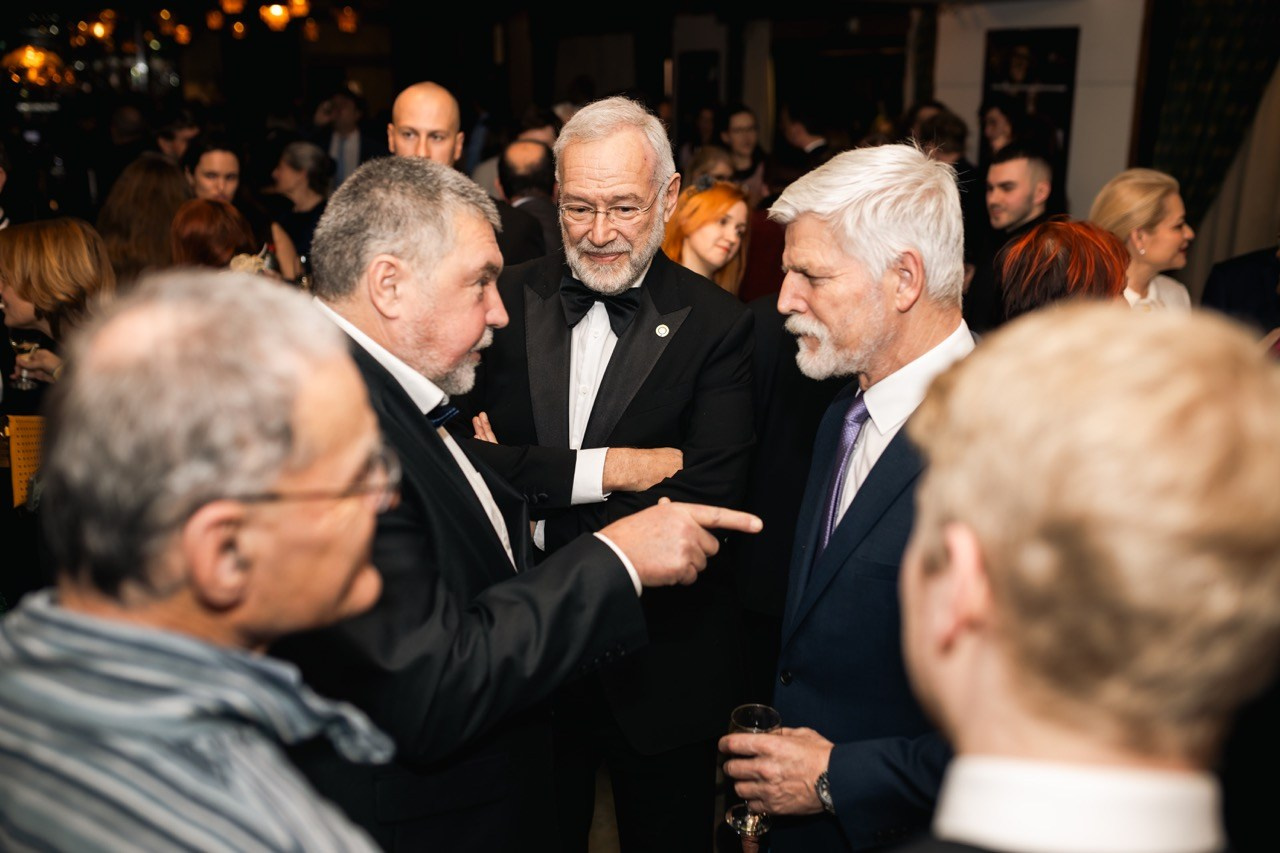 Dana Lišková - Eventová fotografka Praha - event fotografie - firemní akce - byznys portrét - korporátní fotografie 