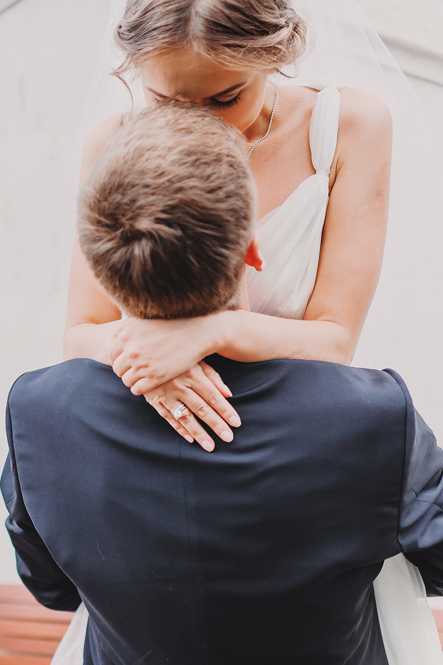 VICTORIA + VICTOR | CLASSY AND ELEGANT WEDDING. HOME