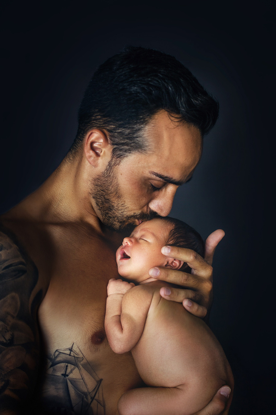 Новорожденные. Профессиональный фотограф на Тенерифе