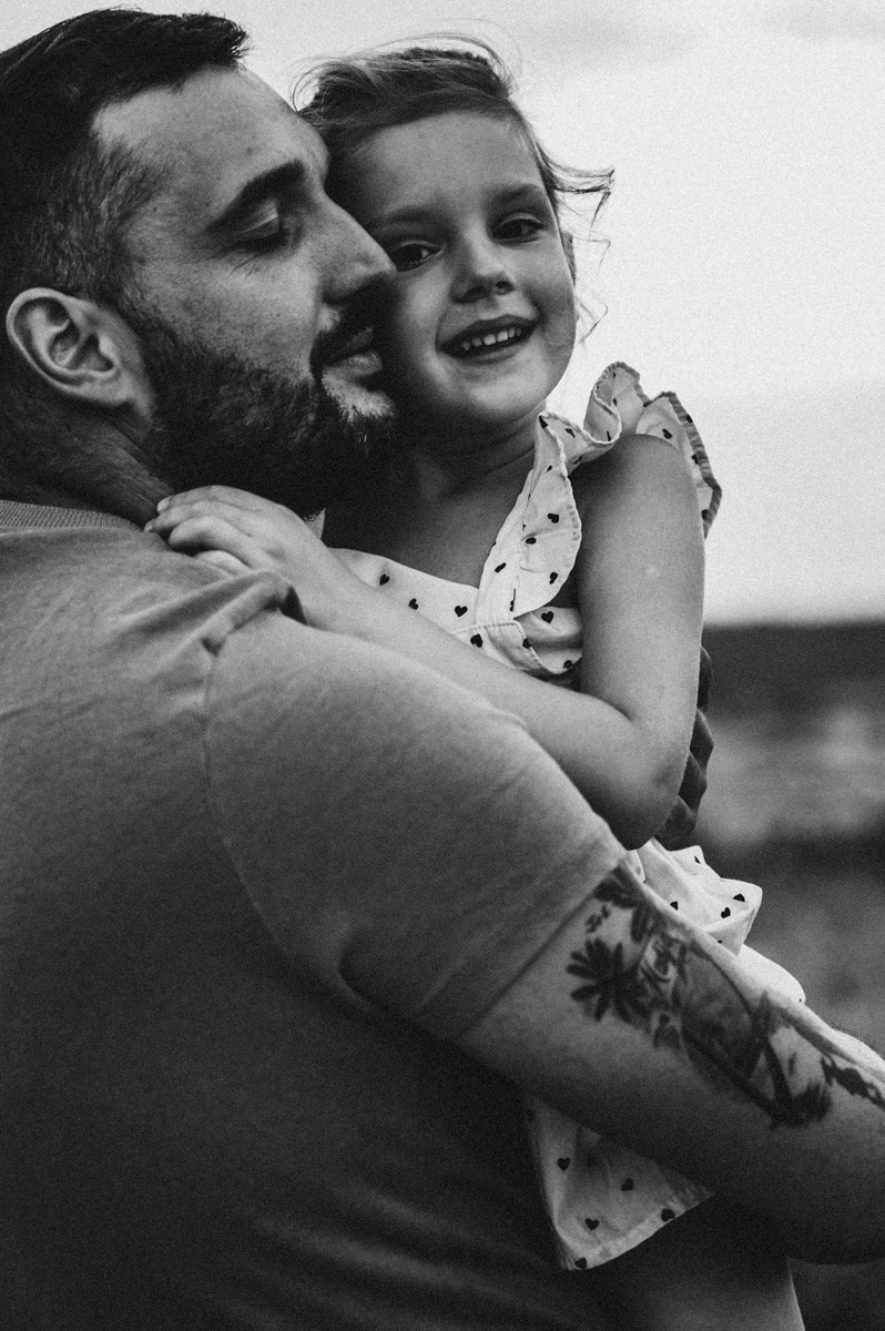 Sonja, Bojan, Nadja i Una / porodicno fotografisanje. Deciji i porodicni fotograf u Beogradu Oksana Skendzic