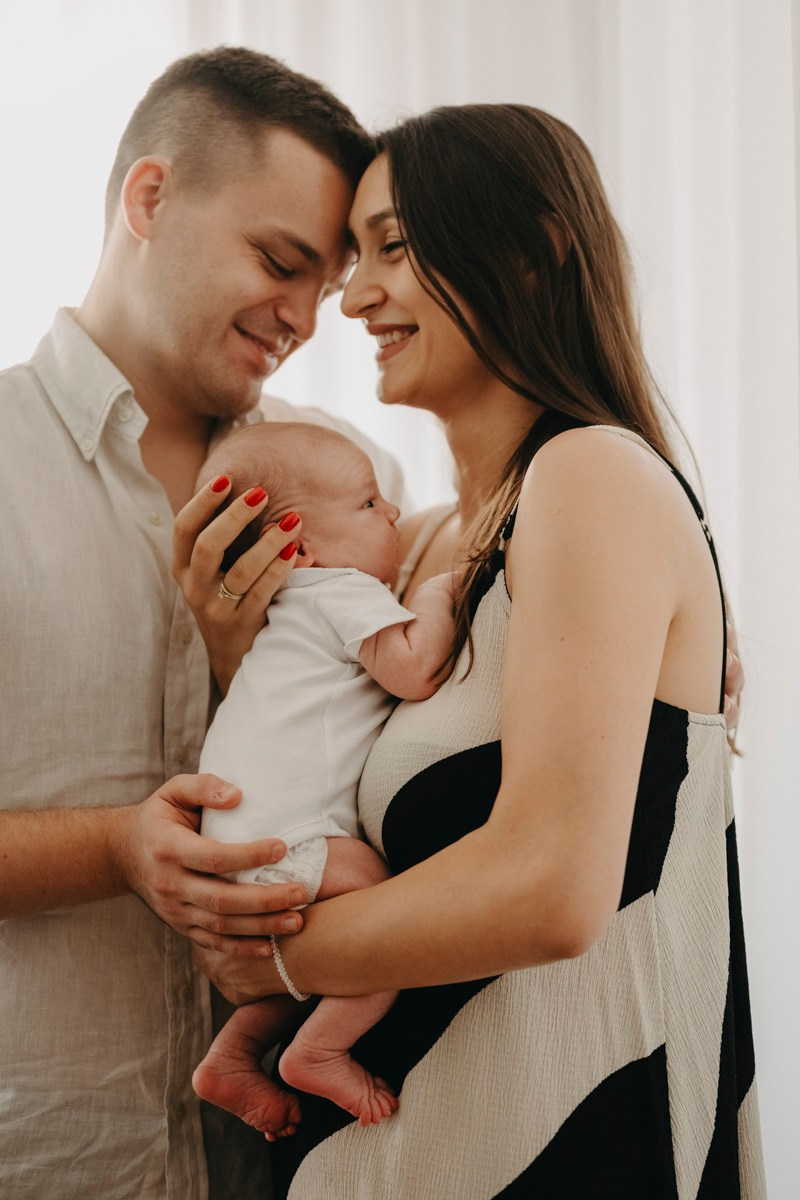 Dobrodosao, Vukane / fotografisanje bebe kod kuce. Deciji i porodicni fotograf u Beogradu Oksana Skendzic