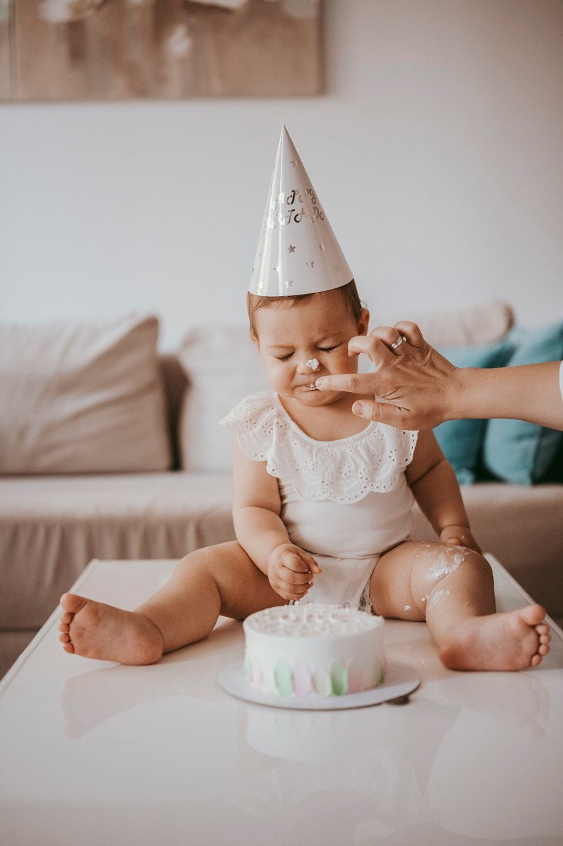 Nastjin 1. rodjendan. Deciji i porodicni fotograf u Beogradu Oksana Skendzic