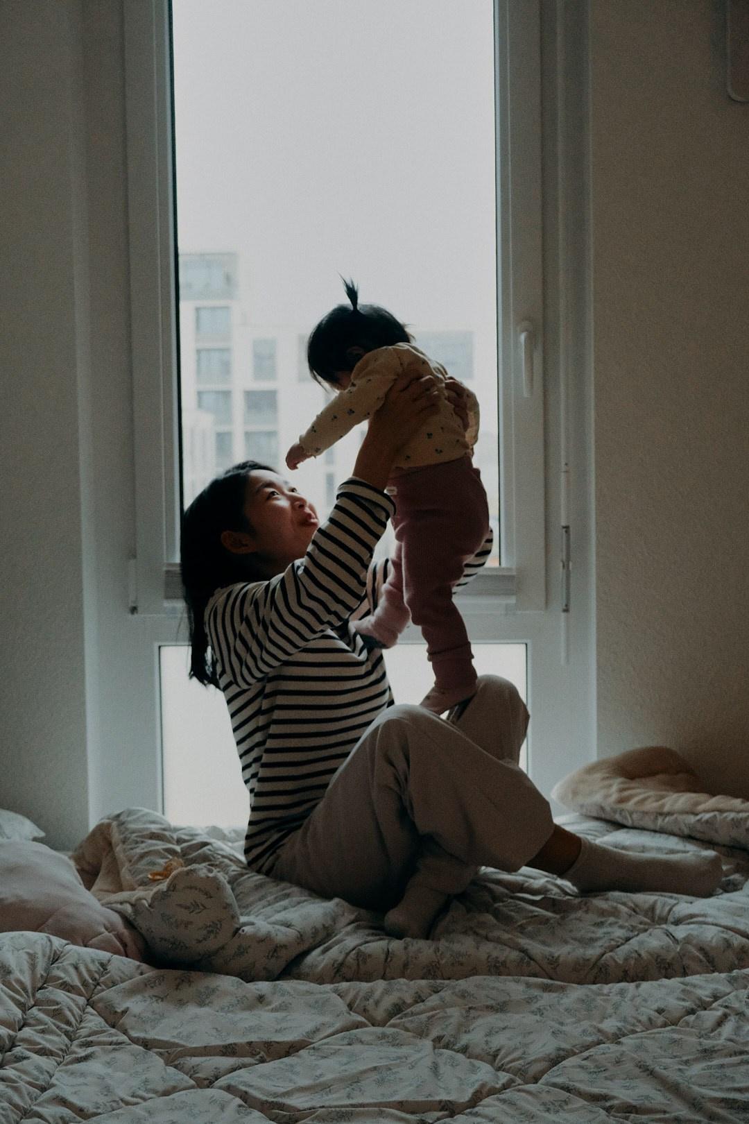 Lee & Yuna. Valeriya Rudolph: Familien & Business Fotografin aus Karlsruhe