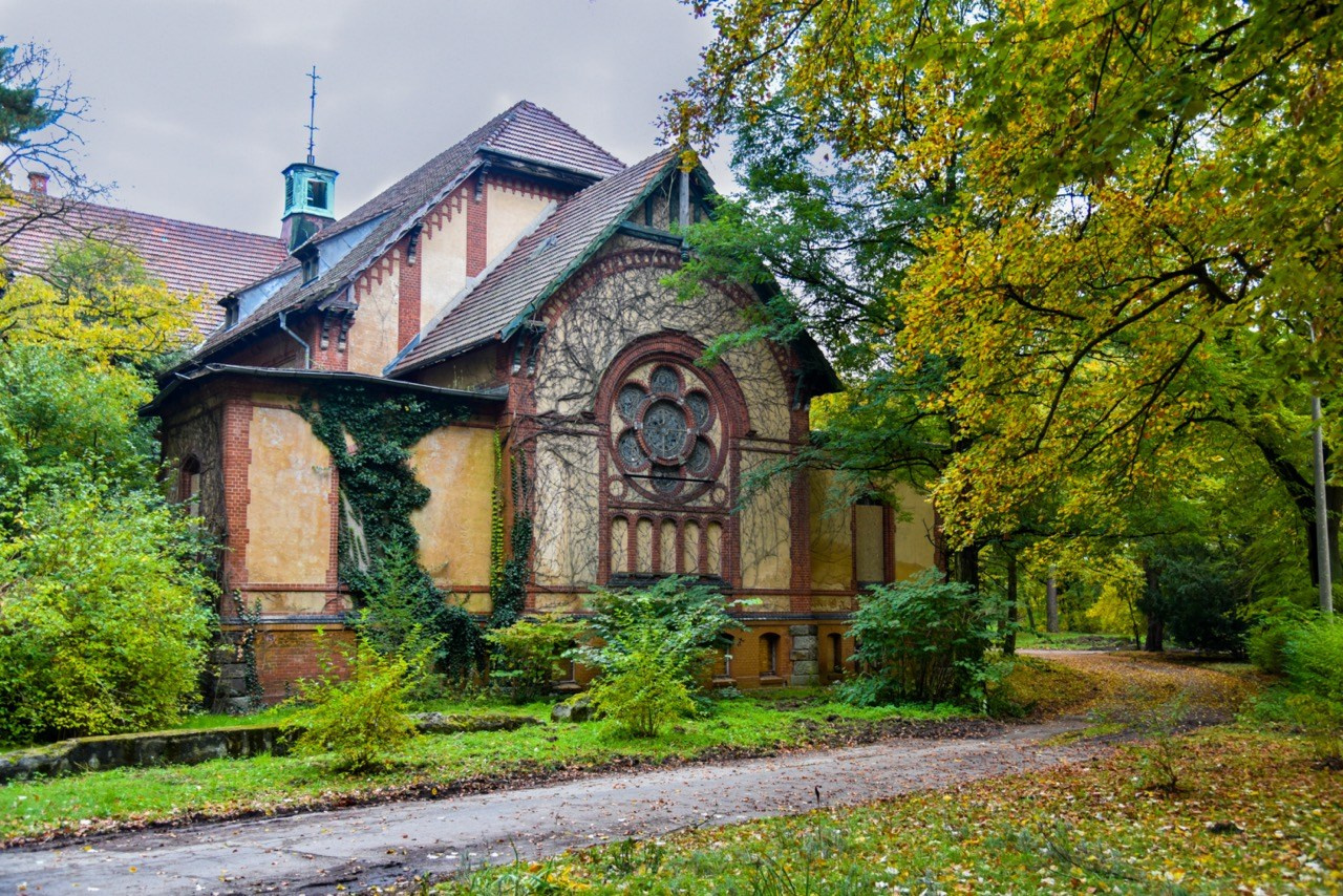 Aesthetic of Chaos. Katerina Kiper Photography