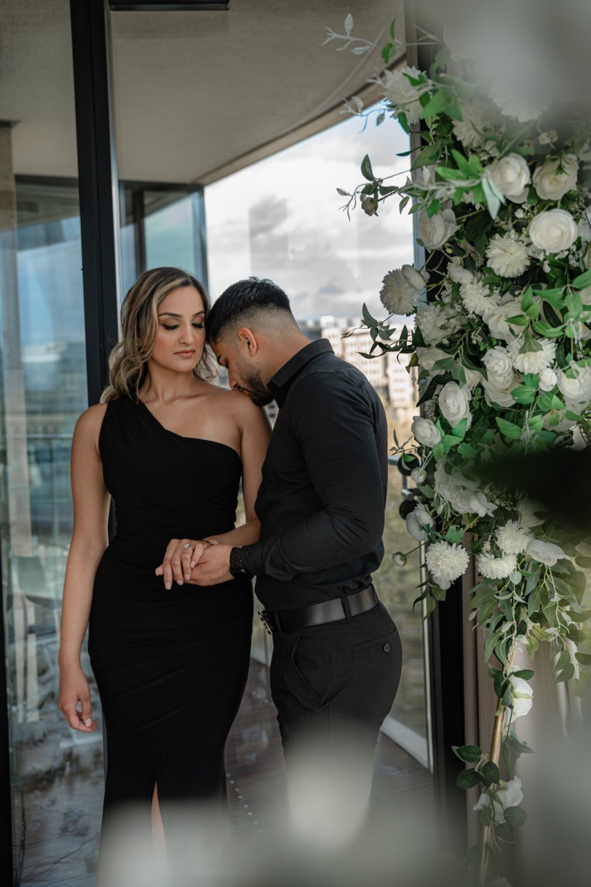 Proposal Cheval Three Quays. Tonya Kyrylenko photographer in London