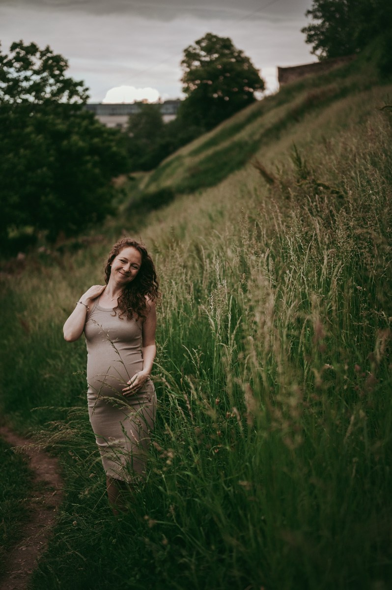 fotografisanje trudnica beograd, fotografisanje trudnoce novi sad, priprema za porodjaj, porodjaj beograd, porodjaj novi sad, nega u trudnoci,  psihofizicka priprema trudnica, decija soba, prve dane sa bebom, mama i beba