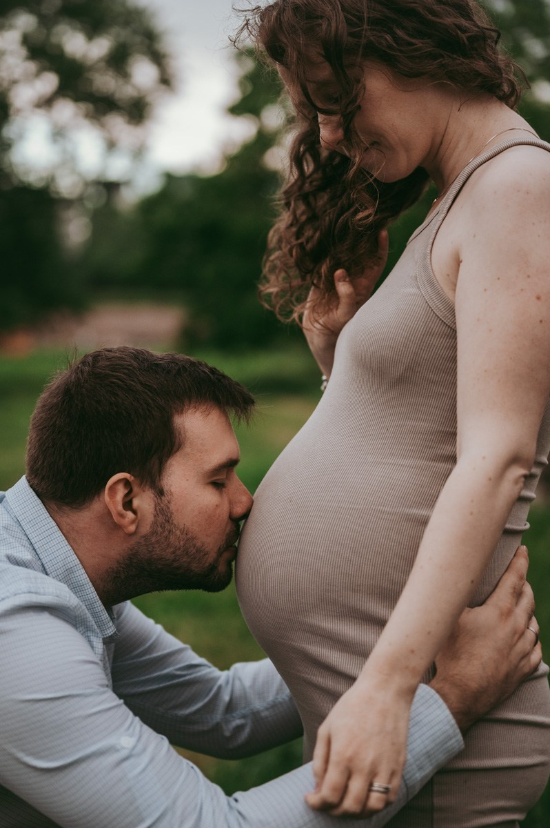 fotografisanje trudnica beograd, fotografisanje trudnoce novi sad, priprema za porodjaj, porodjaj beograd, porodjaj novi sad, nega u trudnoci,  psihofizicka priprema trudnica, decija soba, prve dane sa bebom, mama i beba