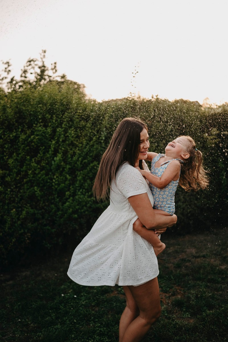 Jelena, Milos, Lena i Viktor / porodicno fotografisanje. Deciji i porodicni fotograf u Beogradu Oksana Skendzic