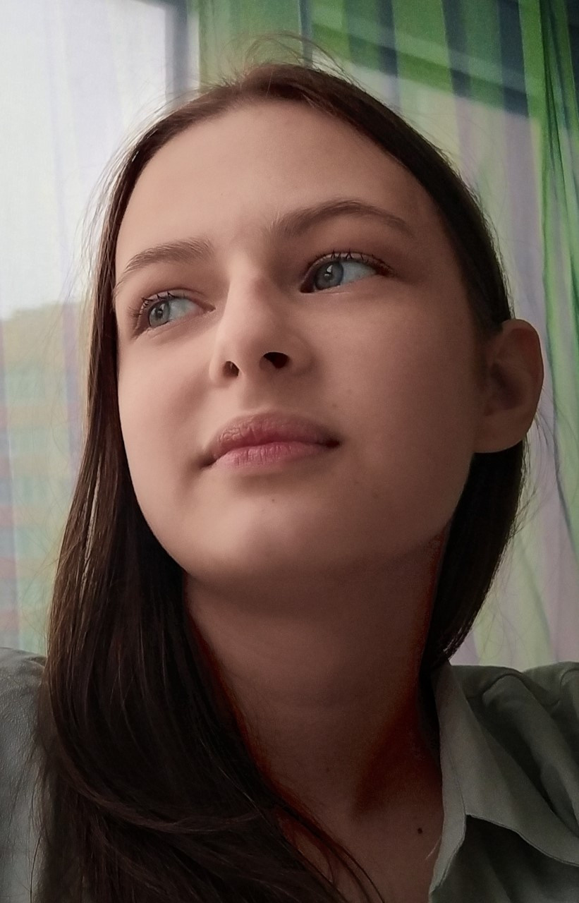 Portraits. Online/offline mobile photographer from Australia Olga Conacher