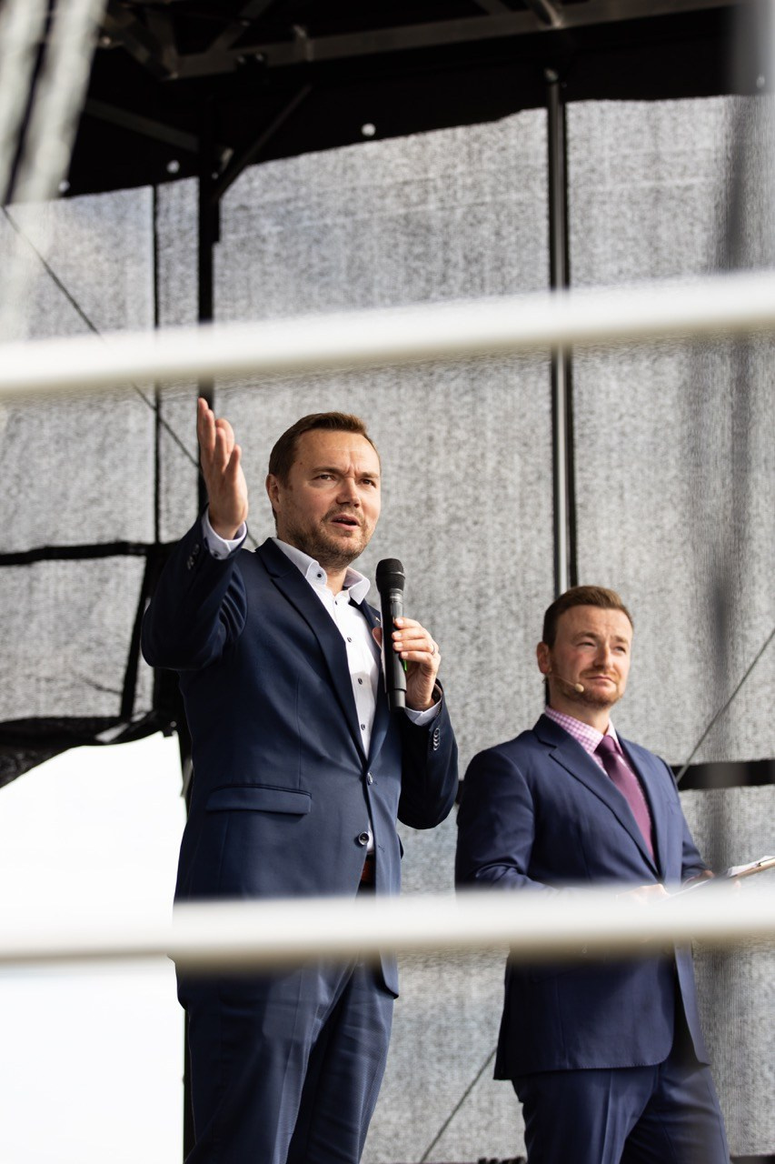 Dana Lišková - Eventová fotografka Praha - event fotografie - firemní akce - byznys portrét - korporátní fotografie 