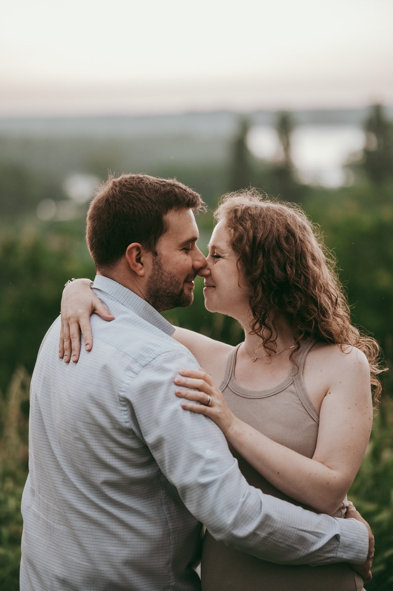 fotografisanje trudnica beograd, fotografisanje trudnoce novi sad, priprema za porodjaj, porodjaj beograd, porodjaj novi sad, nega u trudnoci,  psihofizicka priprema trudnica, decija soba, prve dane sa bebom, mama i beba