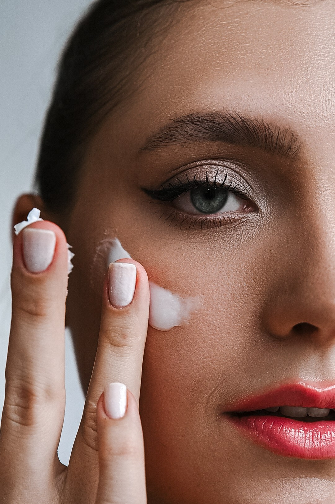 Skin&Care beauty shop. ANNA-MARIA PHOTO CONTENT CREATOR — фотограф, естет, художник і візуальний експерт Instagram у Празі