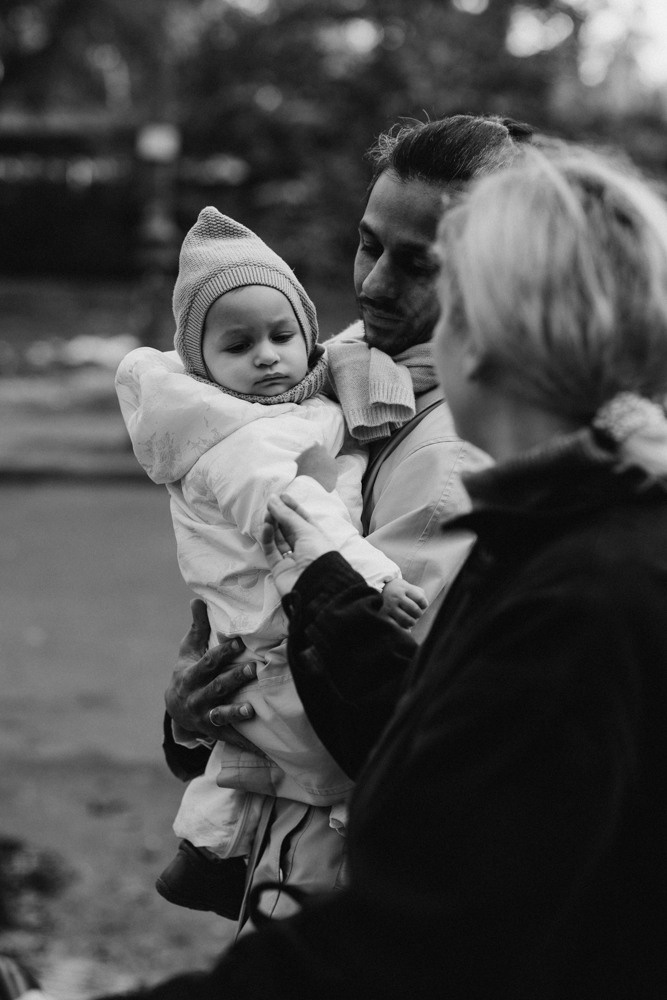 KLEINE FAMILIE AUS BERLIN. Familien & Hochzeitfotografin Nadja Holzmann