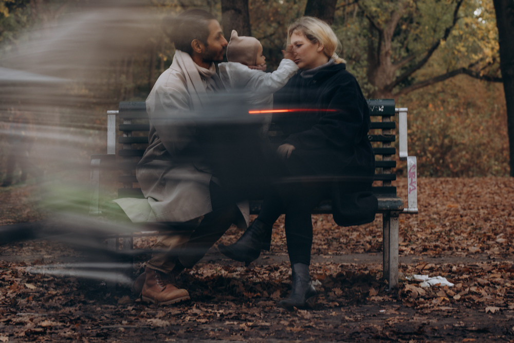 KLEINE FAMILIE AUS BERLIN. Familien & Hochzeitfotografin Nadja Holzmann