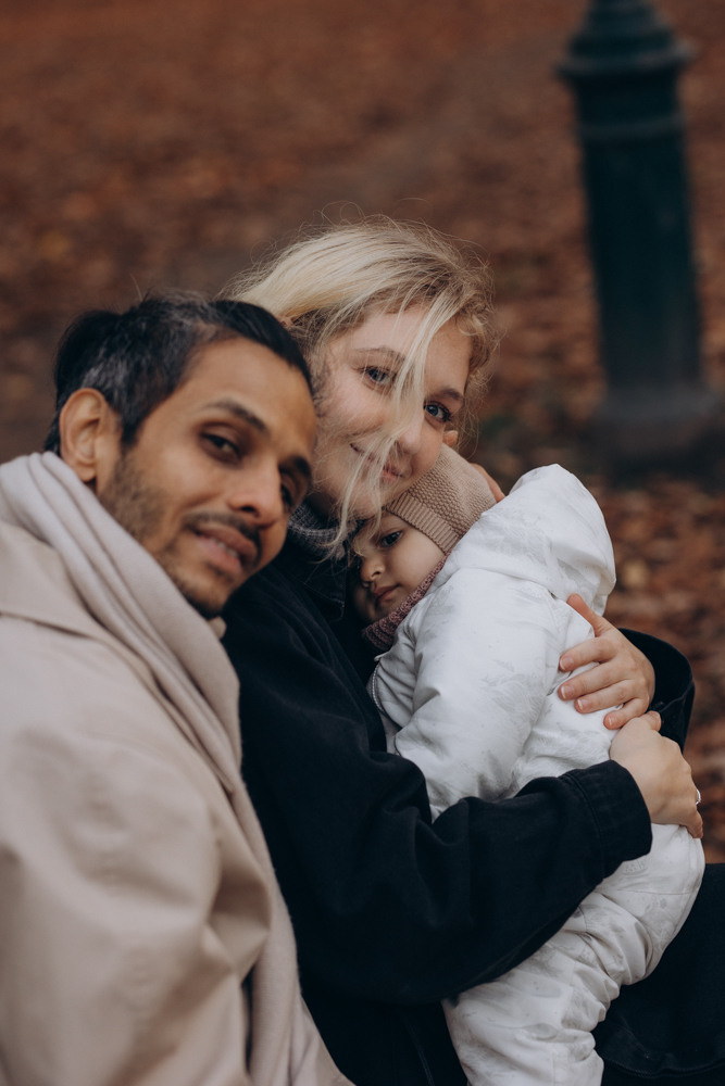 KLEINE FAMILIE AUS BERLIN. Familien & Hochzeitfotografin Nadja Holzmann