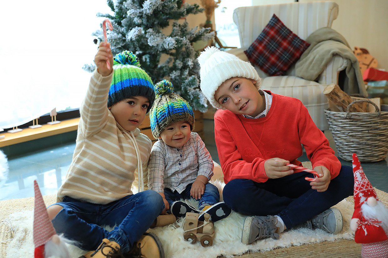 MÓNICA. Fotografía de Eventos, Embarazo y Familiar en Pirineos