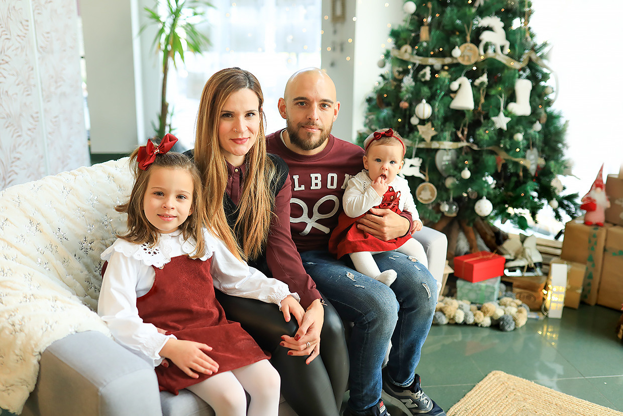 Nieves. Fotografía de Eventos, Embarazo y Familiar en Pirineos