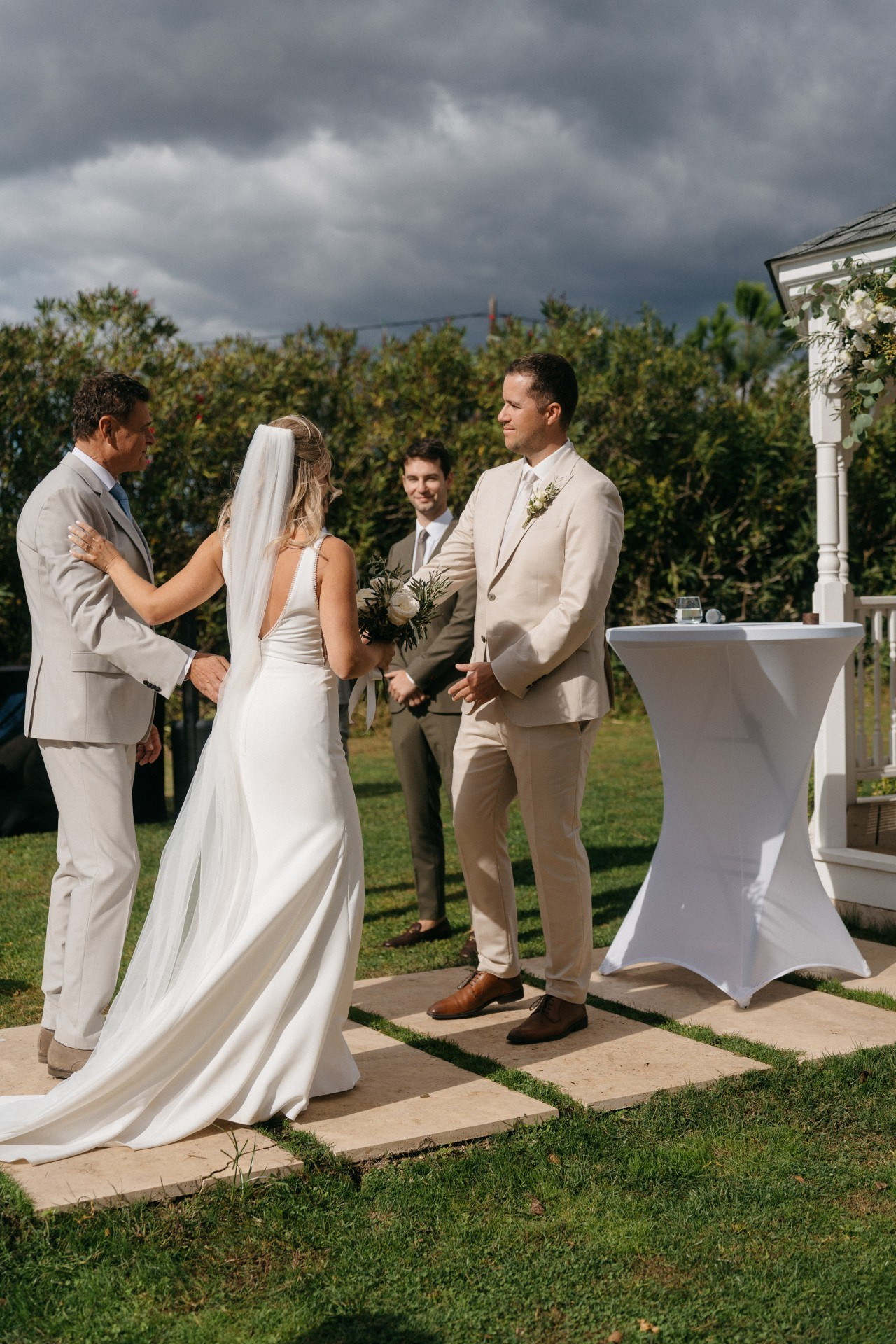 Provence & Promises. Wedding photograper — Alex Popov photography Germany, Switzerland, Italy, France. Based in Stuttgart