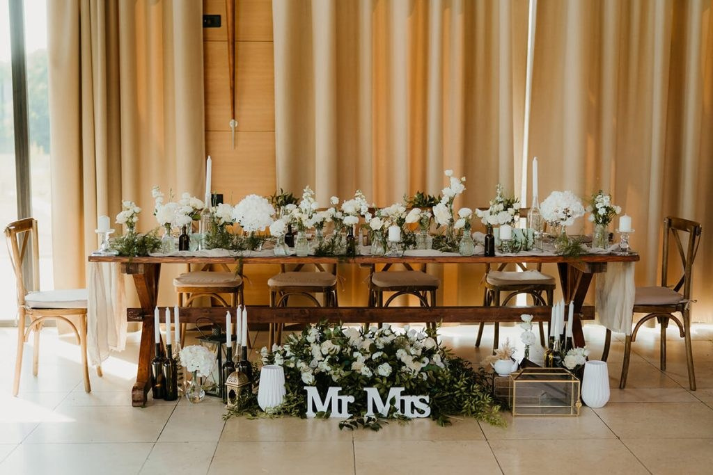 Casa Vlǎsia. Stefan Teodorescu — Fotograf de Nunta