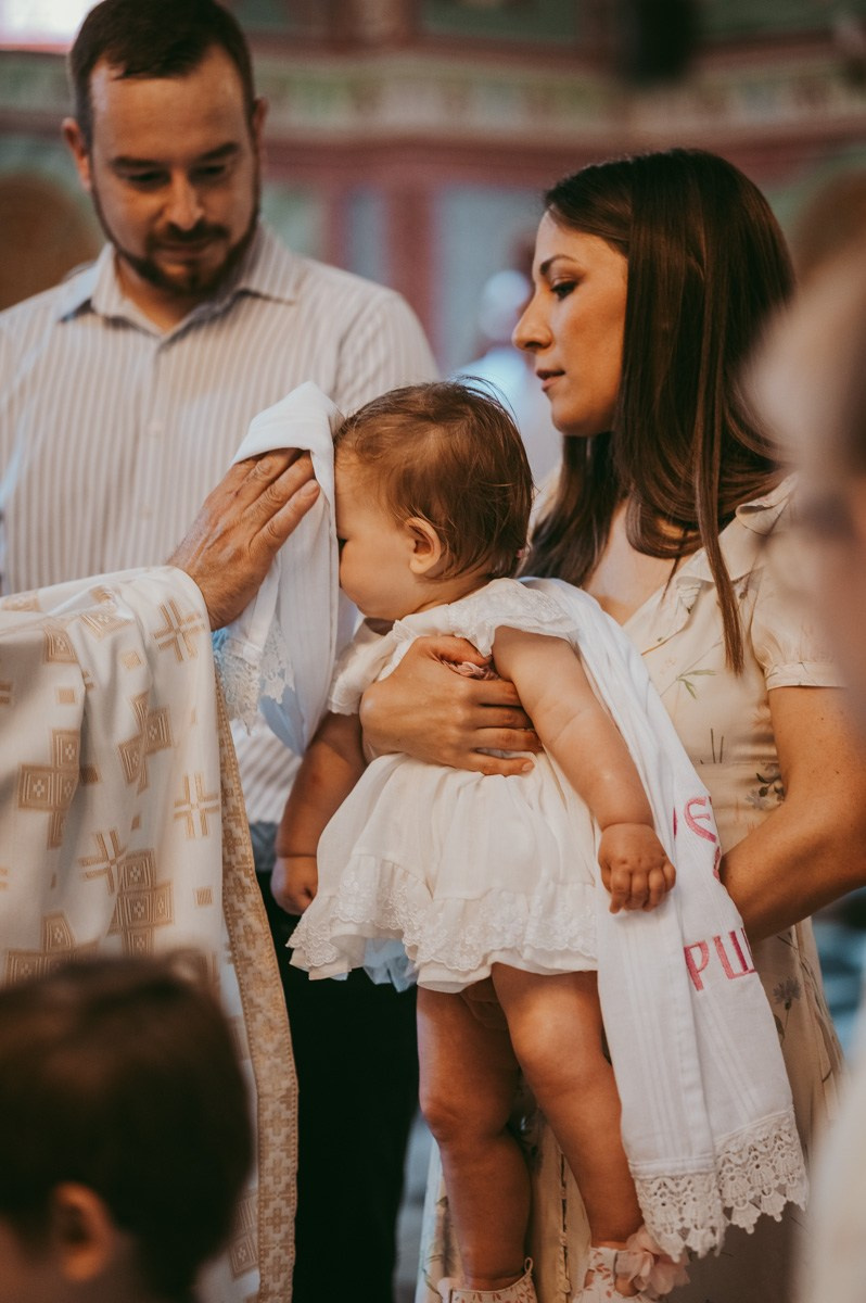 Tarino krstenje. Deciji i porodicni fotograf u Beogradu Oksana Skendzic