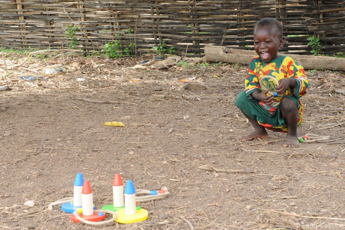Photos of volunteer work at Senegal. Simbahalu