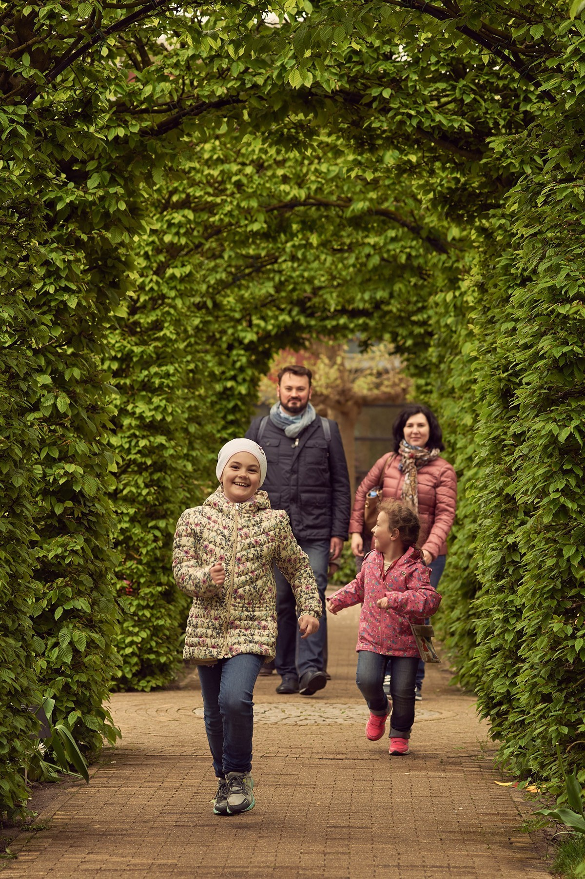 Family photoshoot in Keukenhof. Portret, trouw en familie fotograaf in Amsterdam en Almere