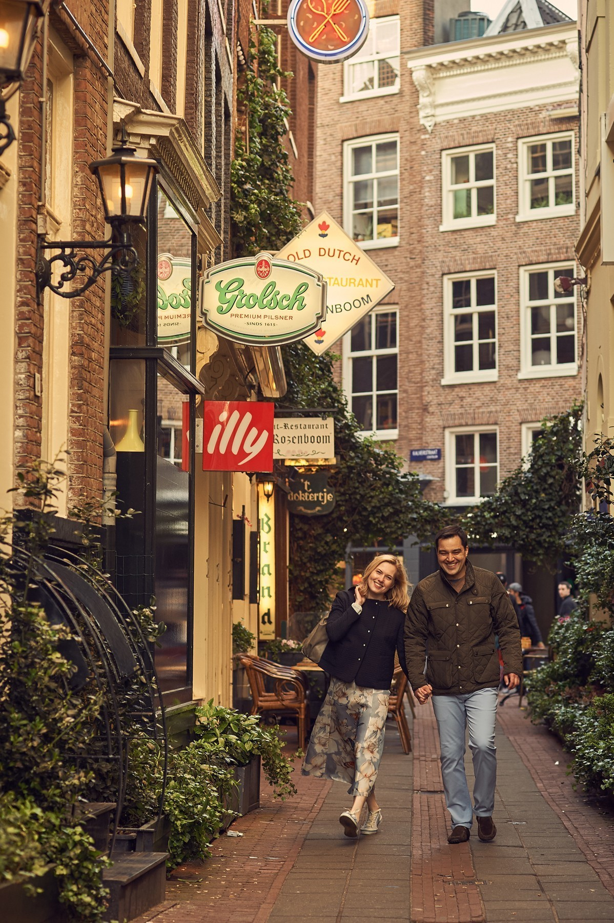 Аmsterdam Love story. Portret, trouw en familie fotograaf in Amsterdam en Almere