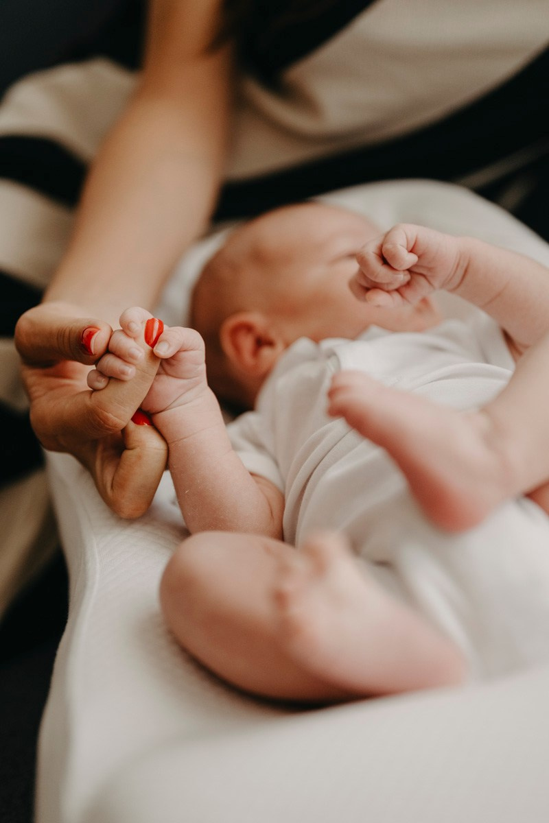 Dobrodosao, Vukane / fotografisanje bebe kod kuce. Deciji i porodicni fotograf u Beogradu Oksana Skendzic