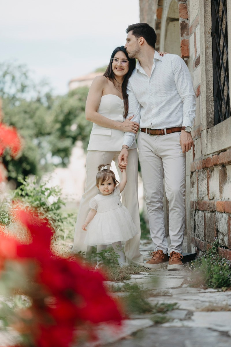Lara / krstenje, crkva svete Ruzice na Kalemegdanu. Deciji i porodicni fotograf u Beogradu Oksana Skendzic