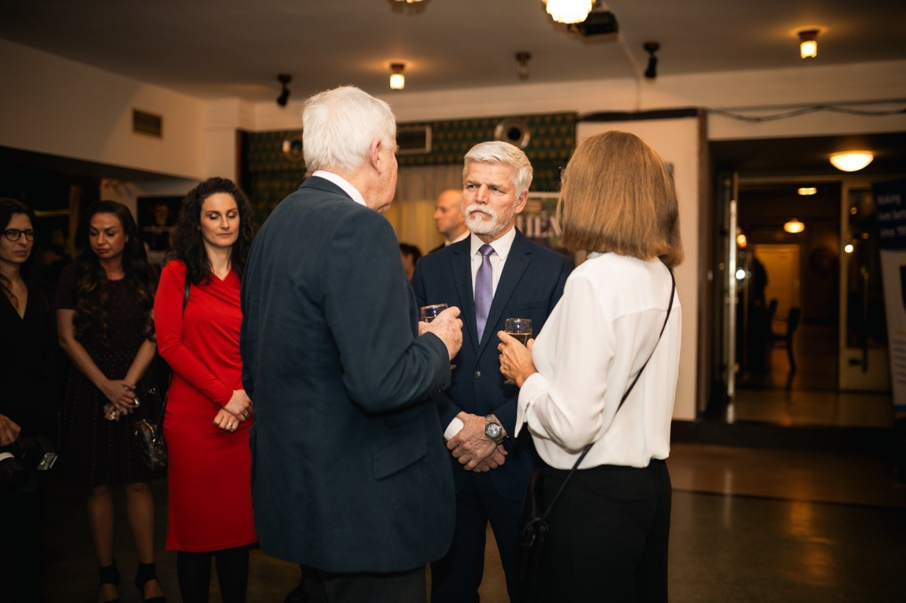 Dana Lišková - Eventová fotografka Praha - event fotografie - firemní akce - byznys portrét - korporátní fotografie 