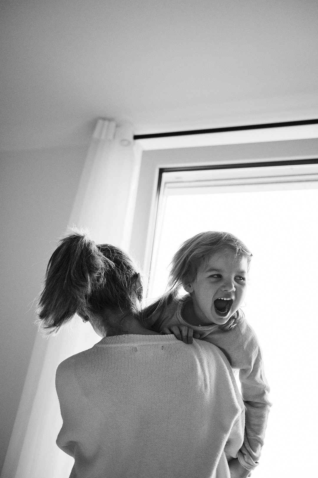 Felicitas & ihre Töchter. Valeriya Rudolph: Familien & Business Fotografin aus Karlsruhe