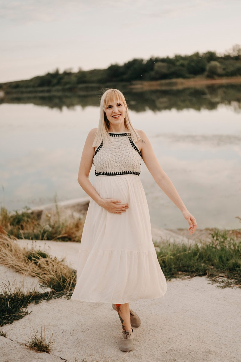 Dijana, Relja i Teo / porodicno fotografisanje napolju. Deciji i porodicni fotograf u Beogradu Oksana Skendzic