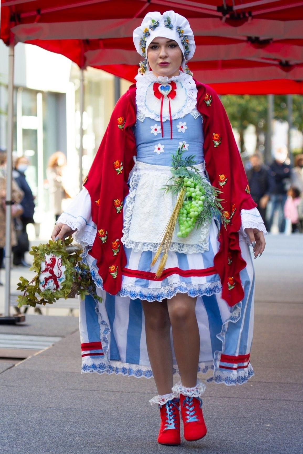 Luxembourg Fashion week 2020. Mannequins, design, decoration, handmade, photographe…