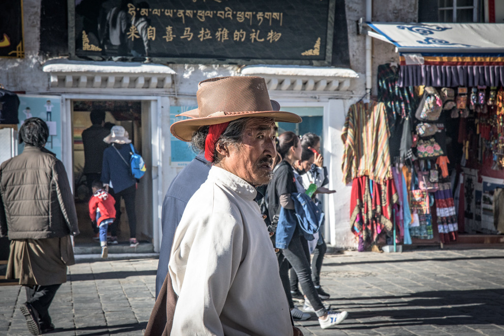 Lhasa, Tibet. Bojana Žuža, photographer in Belgrade, Serbia