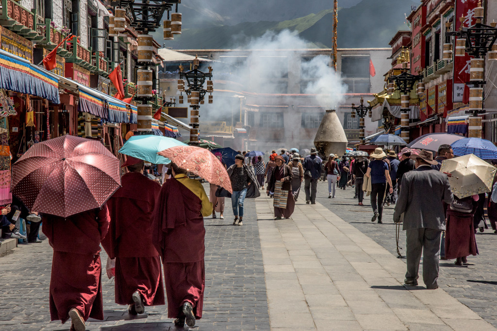 Lhasa, Tibet. Bojana Žuža, photographer in Belgrade, Serbia