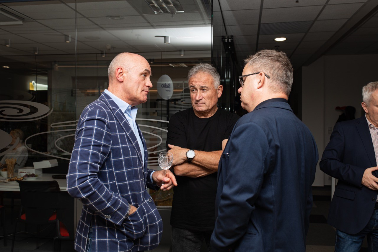 Dana Lišková - Eventová fotografka Praha - event fotografie - firemní akce - byznys portrét - korporátní fotografie 