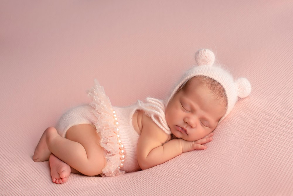 Sesja noworodkowa dla dziewczynki w Trójmieście - Natalia Lucko