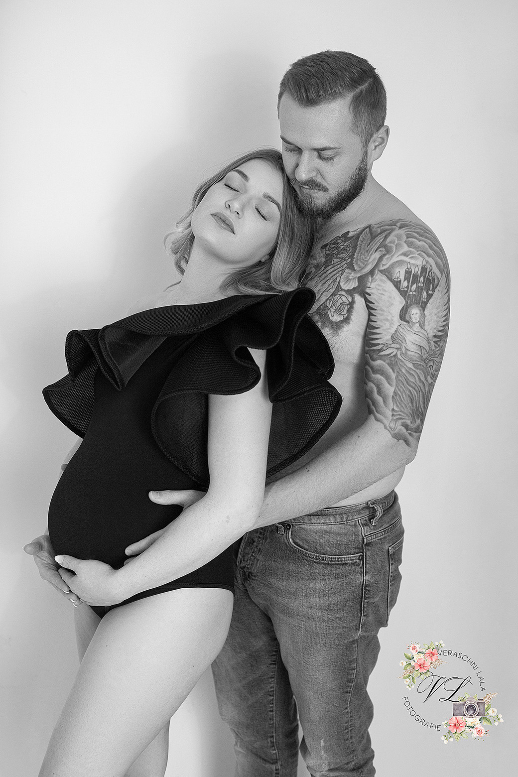 BABYBAUCH. Neugeboren und Babybauchfotoshooting in Cloppenburg