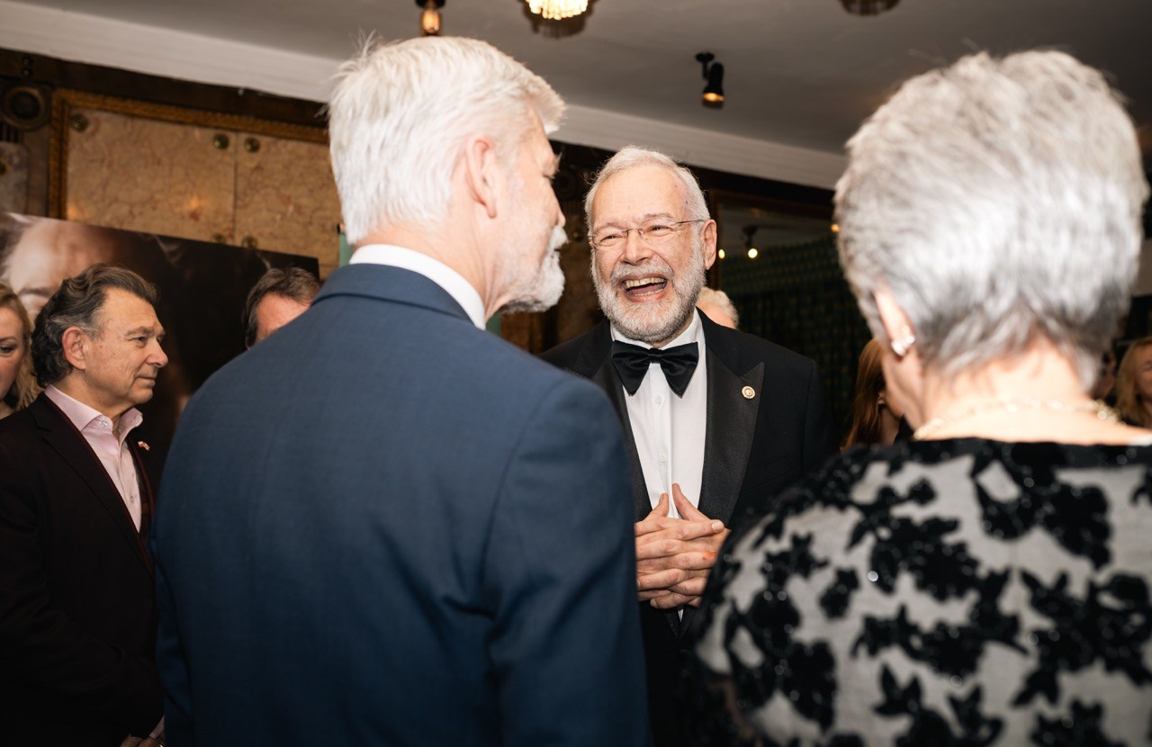 Dana Lišková - Eventová fotografka Praha - event fotografie - firemní akce - byznys portrét - korporátní fotografie 