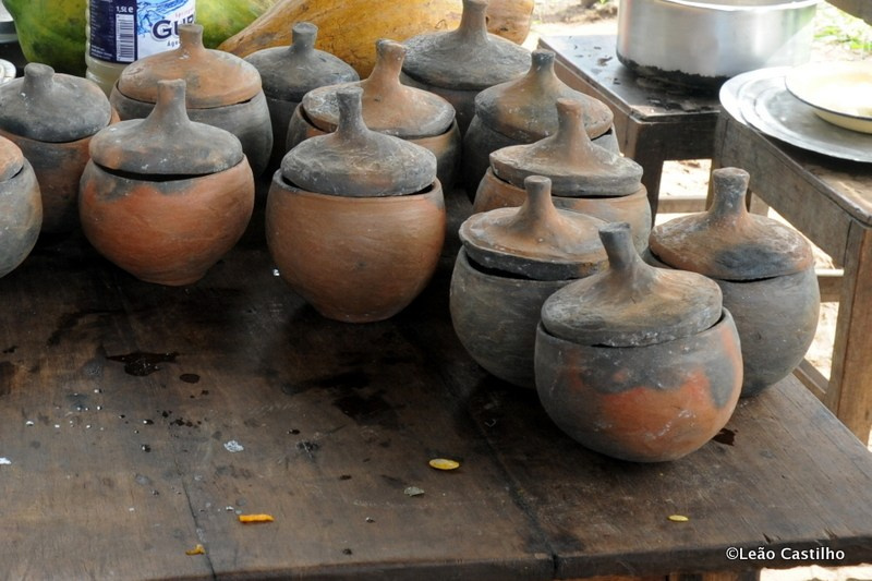 Photos of volunteer work in Mozambique. Simbahalu