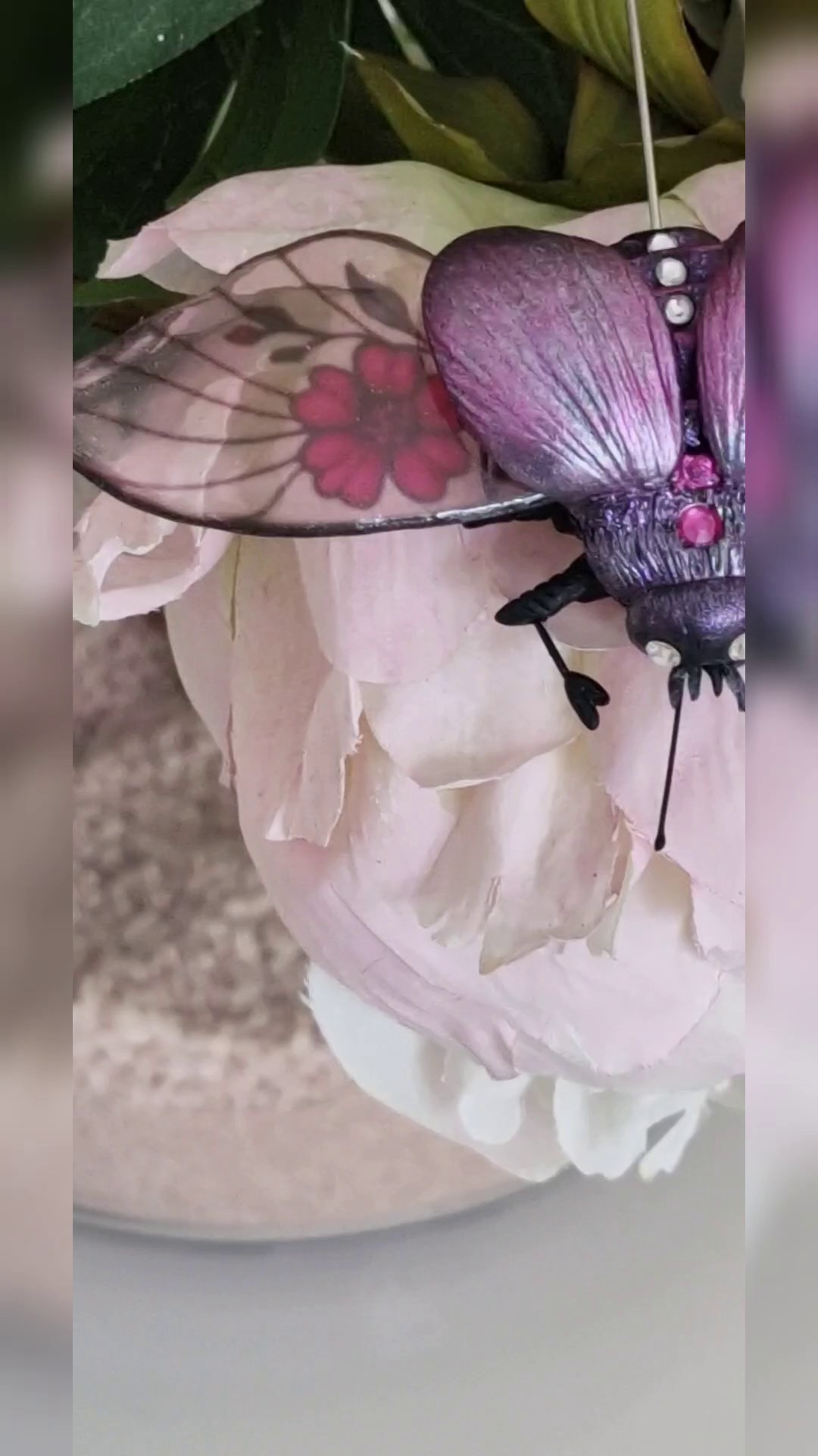 Броши-жуки / Insekten-Broschen ➜. Oksana Paul-Gardinen-Design Oksana Paul ✧ Art of Gardinen & Textile Design ✧ Polymer Clay Art & Handmade Creatures