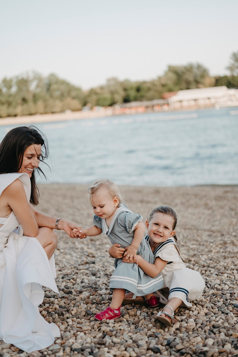 Panici / porodicno fotografisanje napolju. Deciji i porodicni fotograf u Beogradu Oksana Skendzic