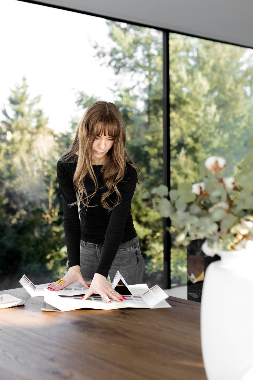 Dana Lišková - Portrétní a brandová fotografka Praha - Byznys portrét Praha - Brandové foto praha - Byznys portrét Praha