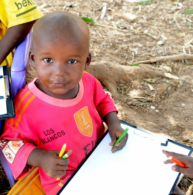 Photos of volunteer work at Senegal. Simbahalu