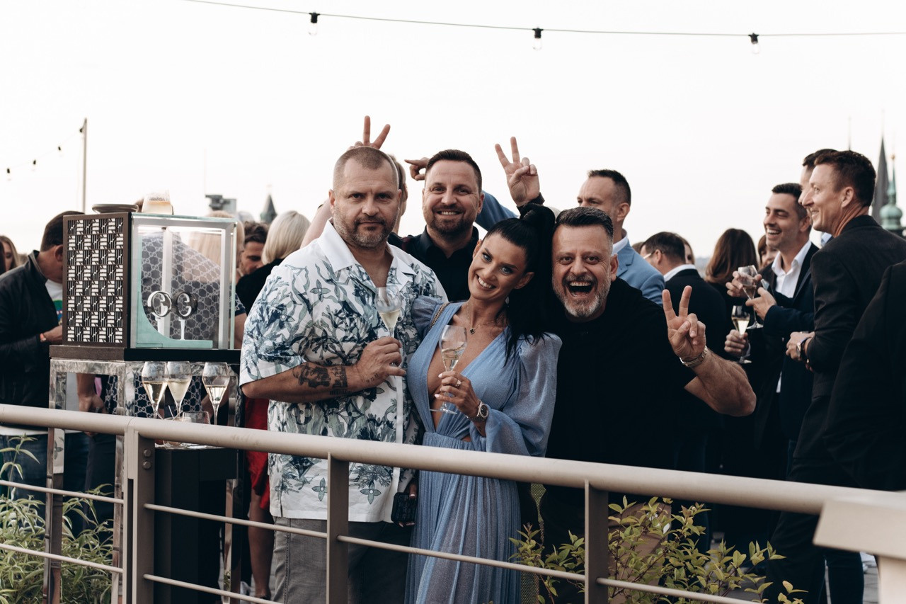 Dana Lišková - Eventová fotografka Praha - event fotografie - firemní akce - byznys portrét - korporátní fotografie 