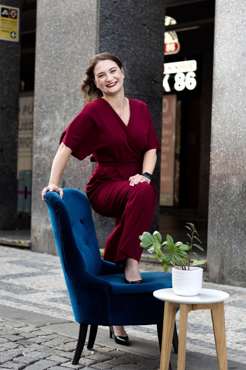Dana Lišková - Portrétní a brandová fotografka Praha - Byznys portrét Praha - Brandové foto praha - Byznys portrét Praha